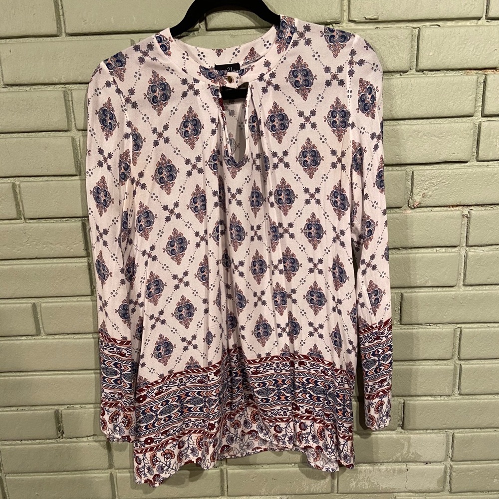 Keyhole Floral Top S
